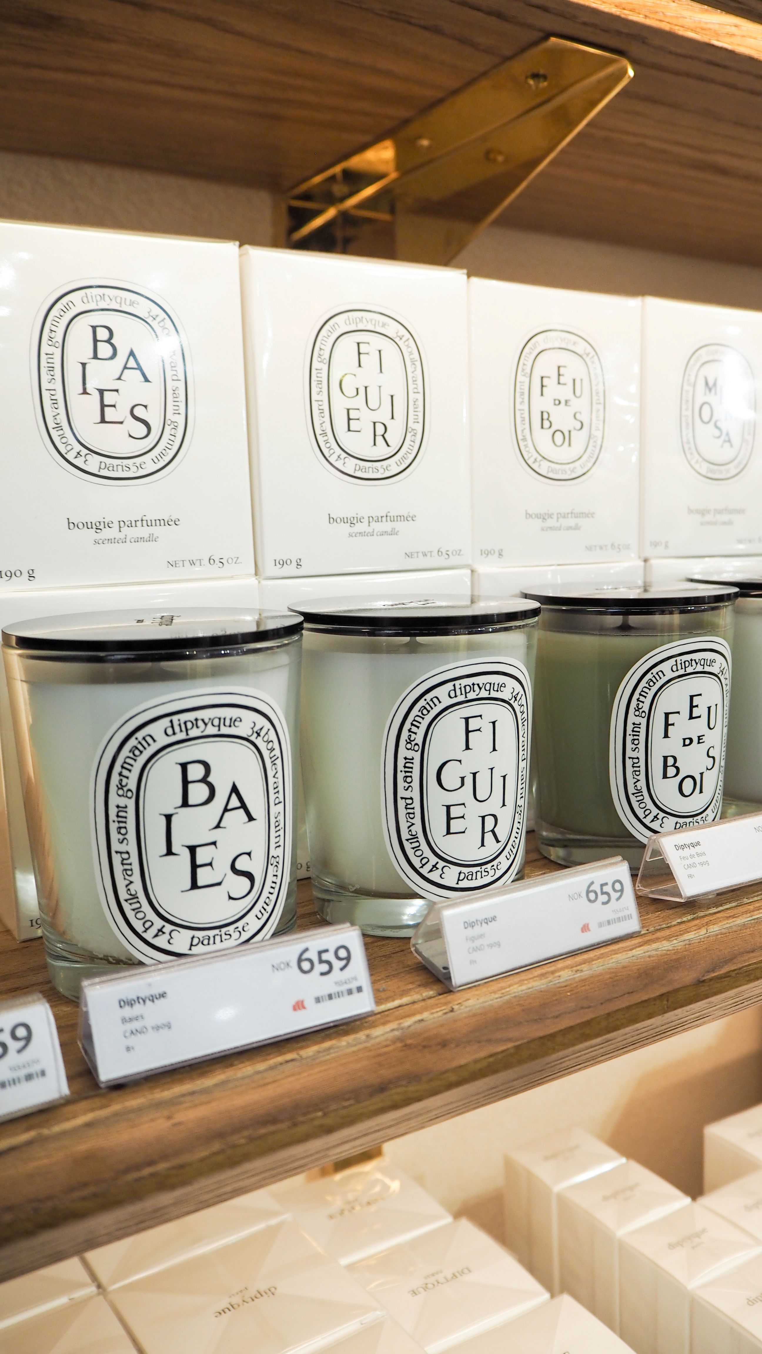 Live shopping background image